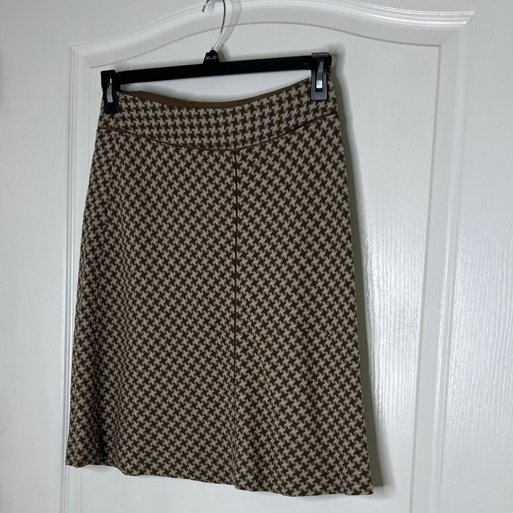 Ann Taylor Brown Houndstooth A-Line Skirt